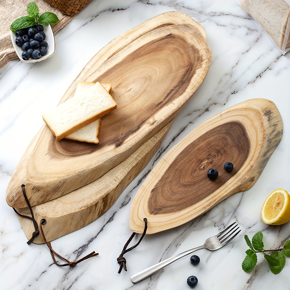 Planche à découper en acacia — modèle 4