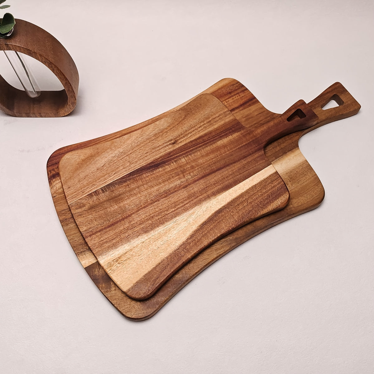 Planche à découper en acacia à poignée — lot de 2 — modèle 1