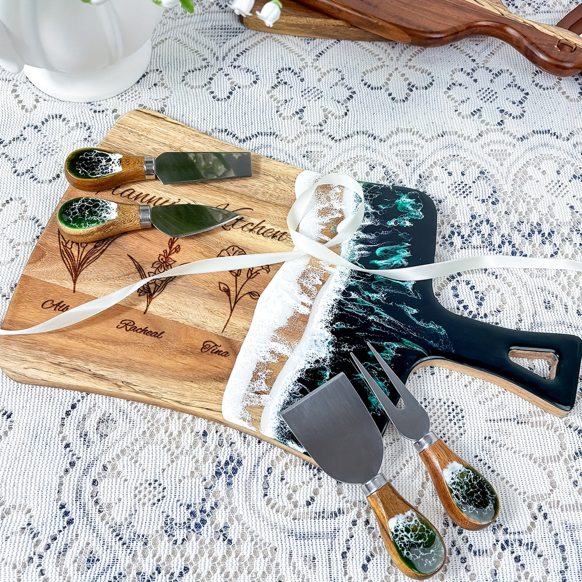 Planche à découper en bois pour apéro et fromage