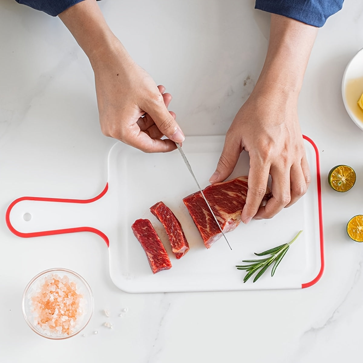Planche à découper en plastique à poignée antidérapante pour viande et poisson
