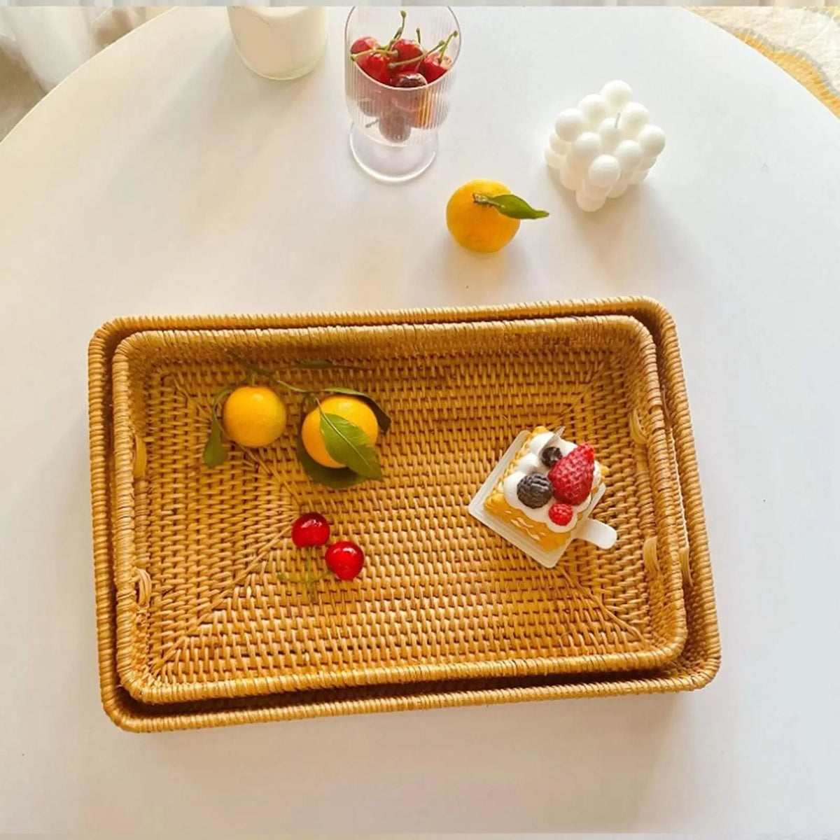 Plateau de service à poignée