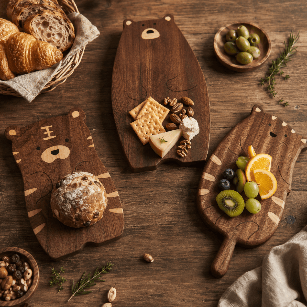 Planche à découper en bois pour service et plateau