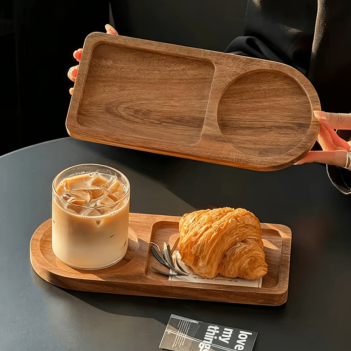 Plateau de petit-déjeuner en acacia