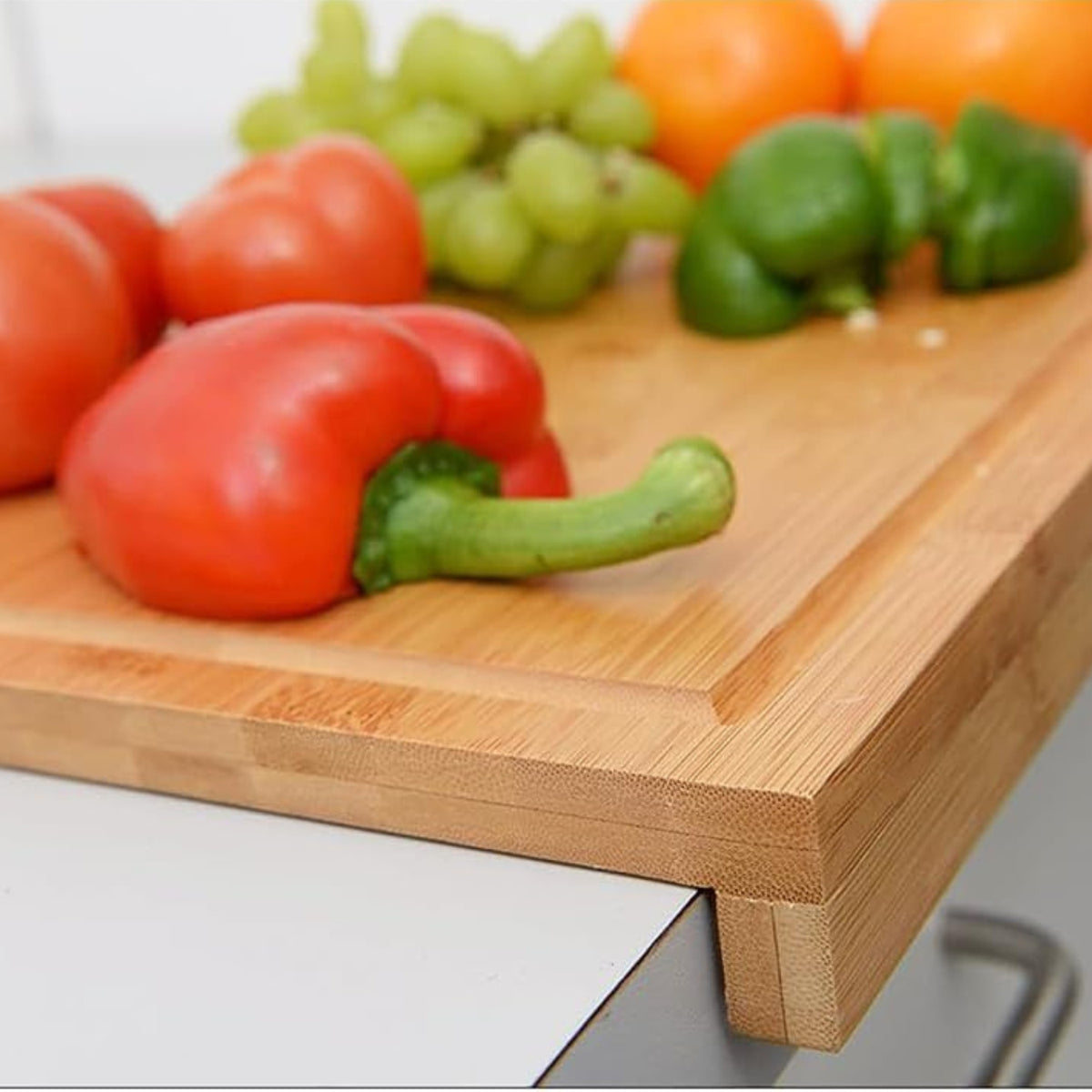 Planche à découper en bambou à rainure à jus — 38 x 26,5 cm